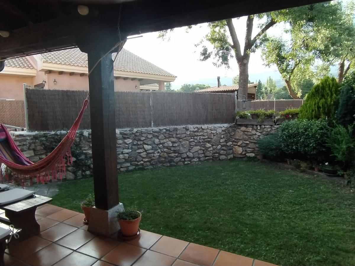 הוילה Alameda del Valle La Majada De Alameda מראה חיצוני תמונה
