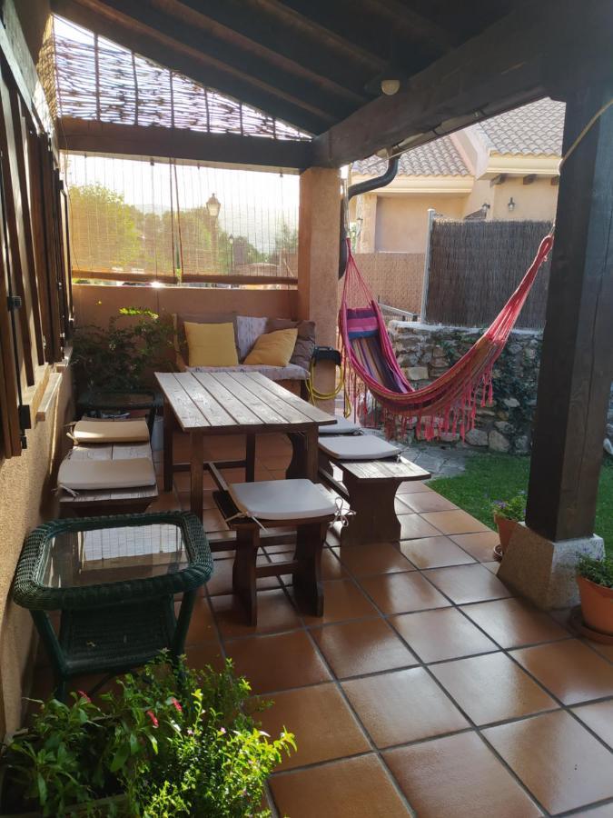 הוילה Alameda del Valle La Majada De Alameda מראה חיצוני תמונה